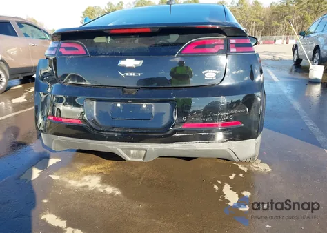 2015 Chevrolet Volt z USA, uszkodzony, nr VIN 1G1RB6E49FU117201